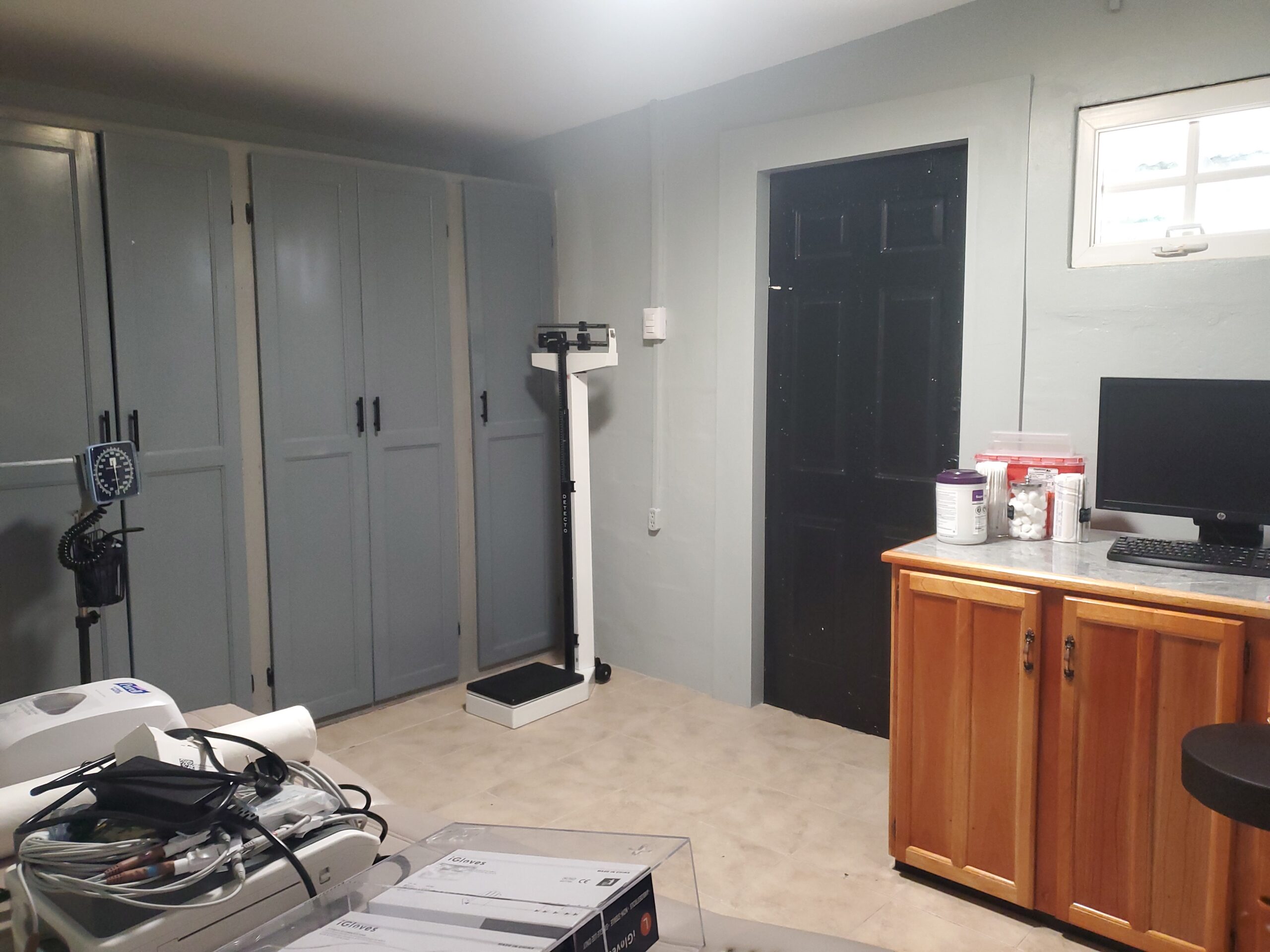 Medical treatment room for rent in Mason Hall